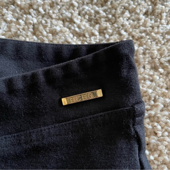 BCBGMaxAzria Seamed Pull On Pants Jeggings Women’s Large Petite Black Comfort - Picture 6 of 12